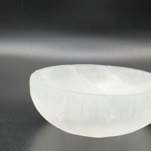 Cuenco de selenita circular