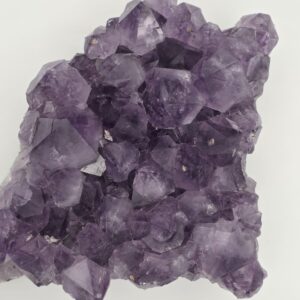 Drusa Amatista Brasil Mediana