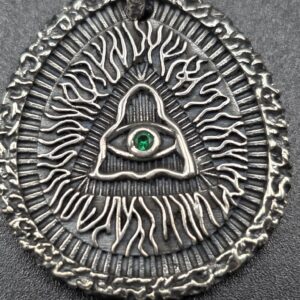 Colgante Ojo triangular de horus plata vieja