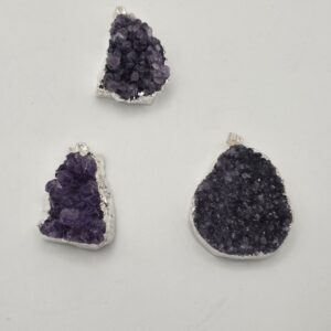 Colgante amatista bisutería NO plata, ni baño