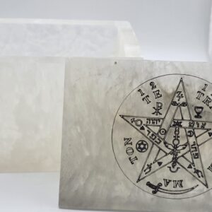 Cofre de Selenita con Tetragramatón grande