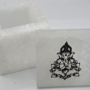 Cofre de Selenita con Ganesha Pequeño