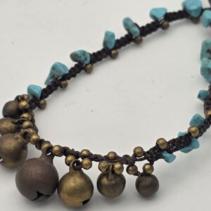 Tobillera Howlite con Cascabel