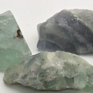 Piedra Fluorita en Bruto Natural