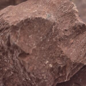 Jasper Rojo en Bruto