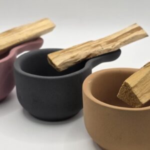 Porta sahumerio cerámico con palo santo